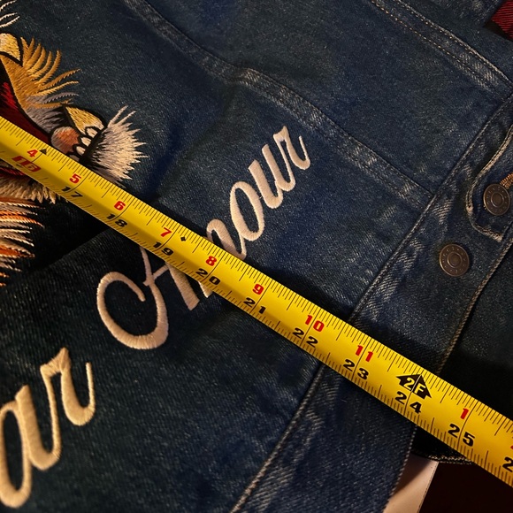 Gucci Warm Tiger Embroidery "Blind for Love" Accent Trucker Jacket - Picture 12 of 16